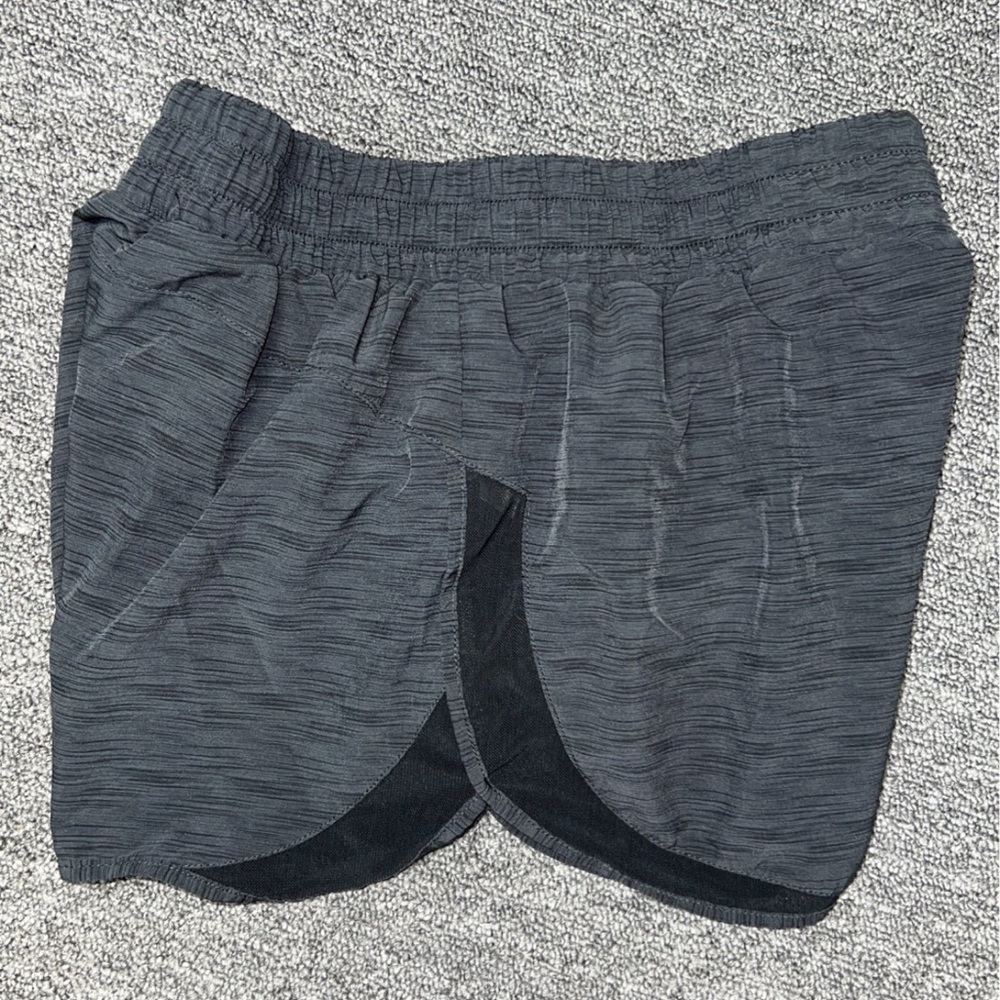 ASICS shorts - Picture 2 of 5